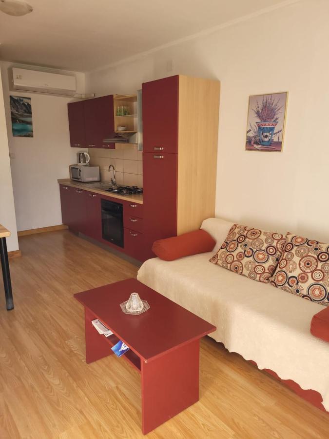 Mala Vila Seline Exterior foto